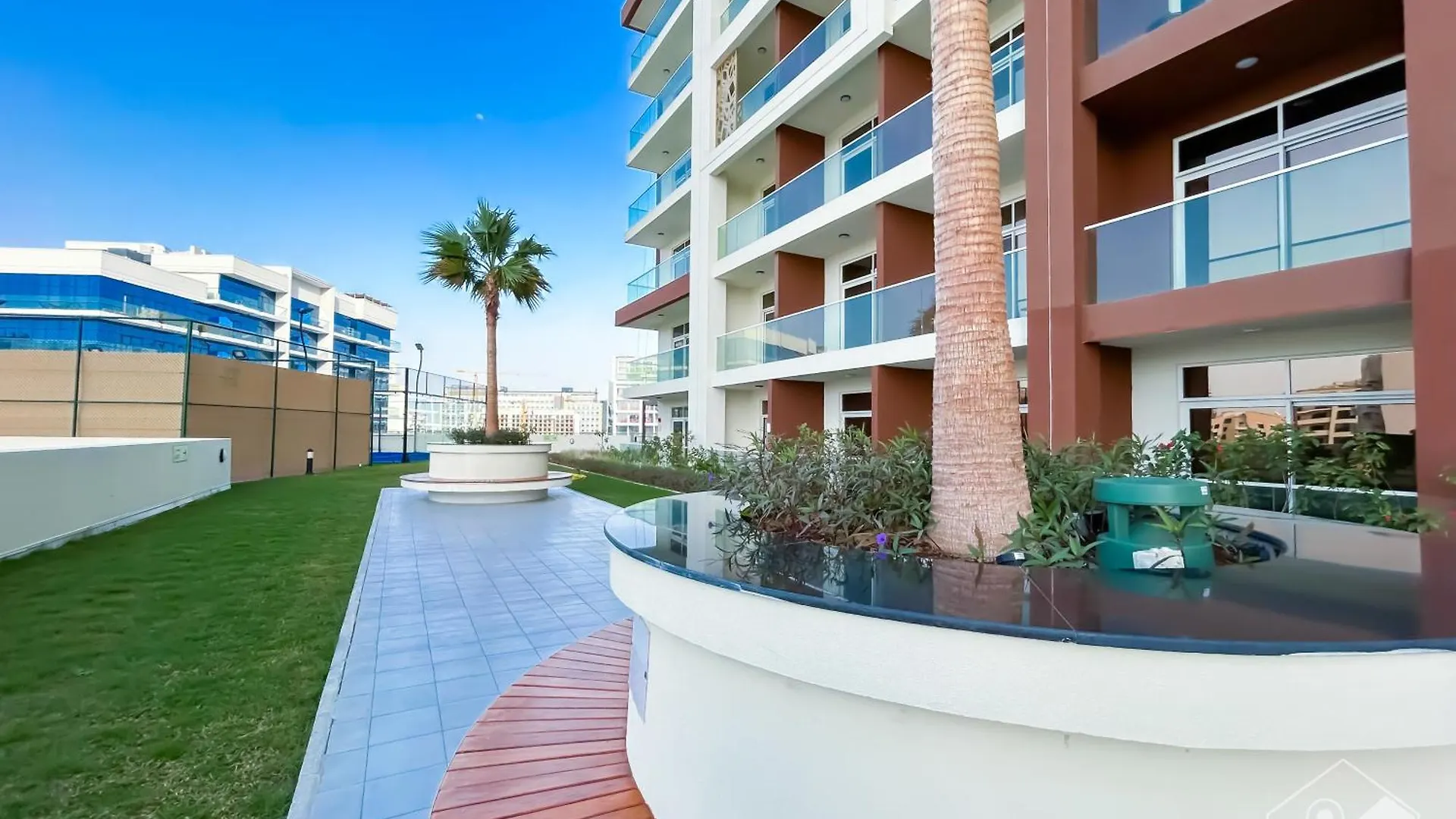 Stunning Studio With Balcony In Arjan Dubai 0*,